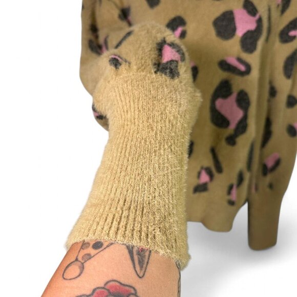 Dolan Left Coast Nina Leopard Eyelash Sweater - Picture 5 of 8